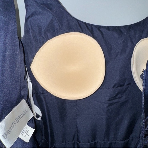 David's Bridal Navy Empire Waist Sleeveless V-neck Dress w/ Vertical Back Bow 2 - Picture 8 of 9